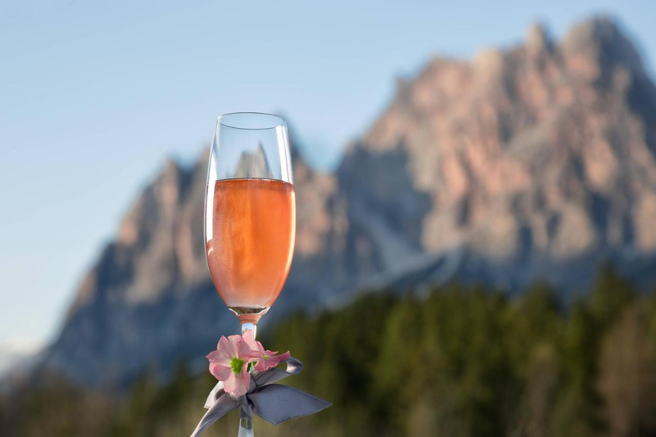 Cristallo, A Luxury Collection Resort & Spa, Cortina D 'Ampezzo Cortina d'Ampezzo Luaran gambar